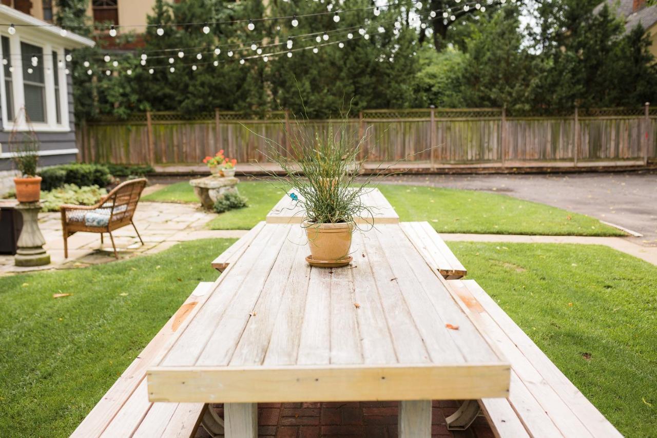 Hawthorne Park Bed And Breakfast Columbus Bagian luar foto